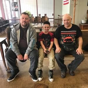 Meet your Posher, Leon